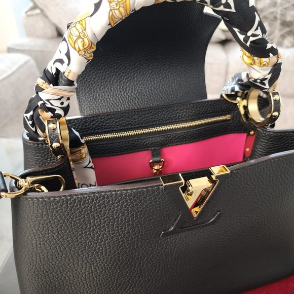 Louis Vouitton - Taurillon Black - Capucines MM - Picture 4 of 8